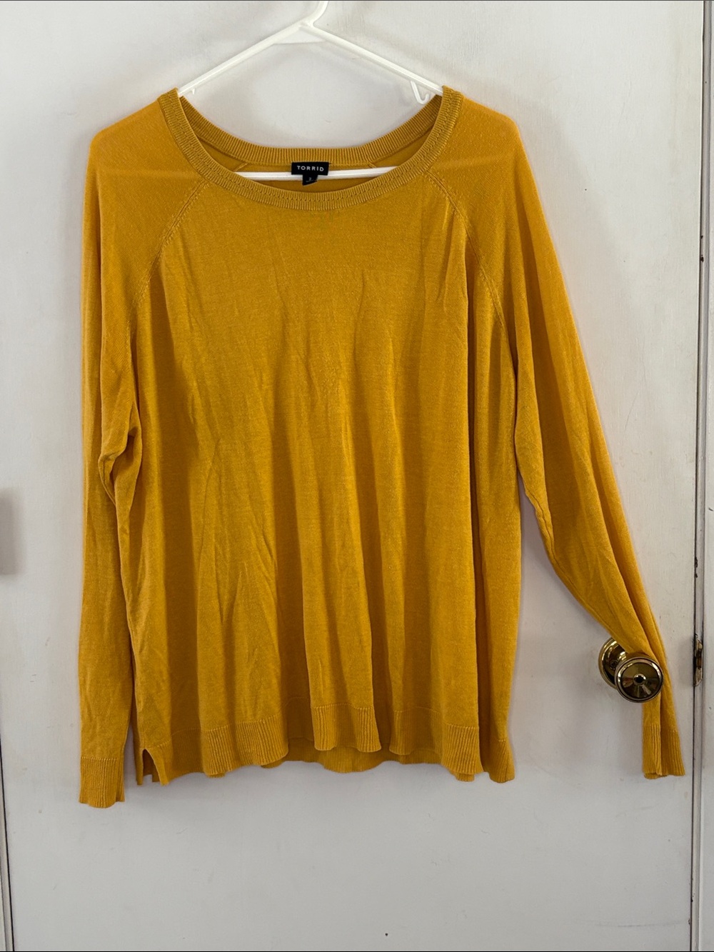 Torrid Size 2 gold lightweight crewneck long sleeve sweater